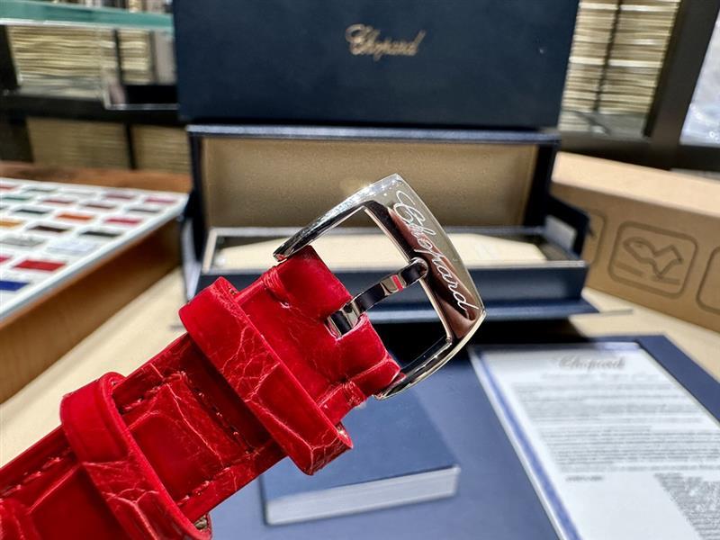 202457162138605 1550